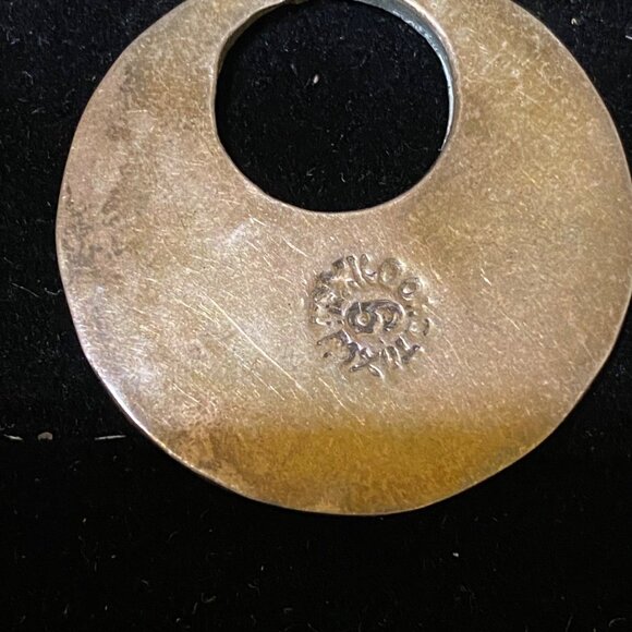 1.5" x 1.25" Vintage Taxco Sterling Silver Screw Back Earrings With Crushed Turq - Picture 6 of 8